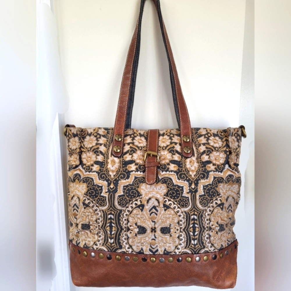 ✔️  Patricia Nash Leather & Paisley Embroidered Tote in Brown, Cream and Black